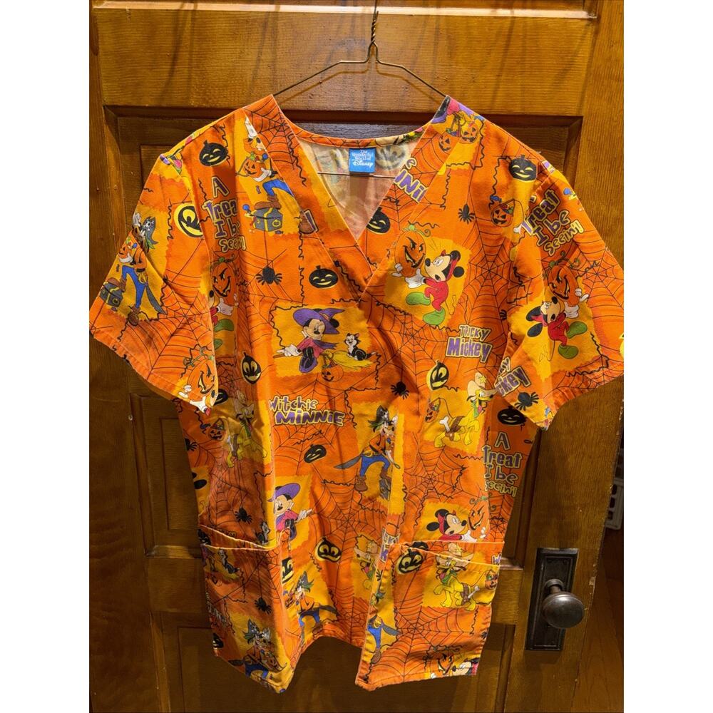 Scrub Top Disney Mickey Minnie Mouse Goofy Pluto Double Pockets Halloween Size L